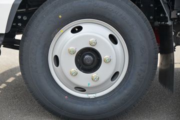 ���� ����J5 ���ư� 132���� 4.18�׵��������Ῠ(����)ͼƬ
