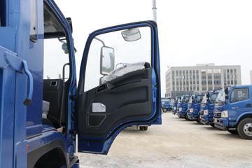 �ɵ��³� V6ϵ�� 220���� 6X2 6.8�������ػ���(����)ͼƬ
