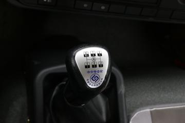 �ɵ��³� V6ϵ�� 220���� 6X2 6.8�������ػ���(����)ͼƬ