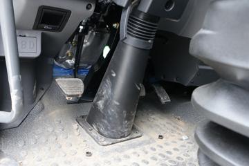 �ɵ��³� V6ϵ�� 220���� 6X2 6.8�������ػ���(����)ͼƬ