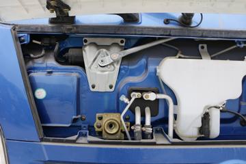 �ɵ��³� V6ϵ�� 220���� 6X2 6.8�������ػ���(����)ͼƬ