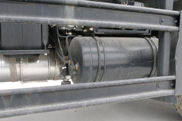 �ɵ��³� V6ϵ�� 220���� 6X2 6.8�������ػ���(����)ͼƬ
