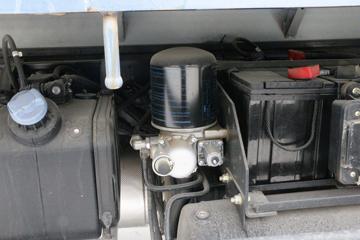�ɵ��³� V6ϵ�� 220���� 6X2 6.8�������ػ���(����)ͼƬ
