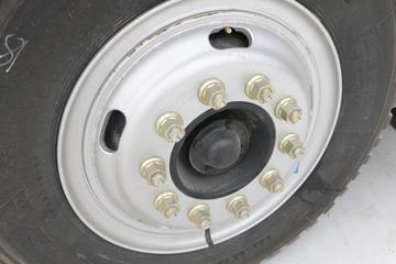 �ɵ��³� V6ϵ�� 220���� 6X2 6.8�������ػ���(����)ͼƬ