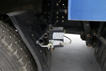 �ɵ��³� V6ϵ�� 220���� 6X2 6.8�������ػ���(����)ͼƬ