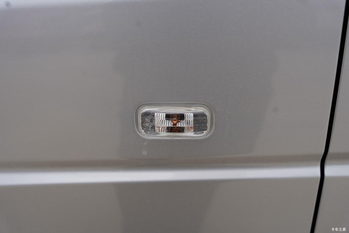  X6  1.6L 122  3.4׵΢()(SQR1030H311)                                                