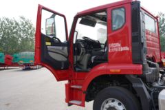 中国重汽 豪沃N7G重卡 460马力 6X4牵引车(ZZ4257V344JF1) 中国重汽 豪沃N7G重卡 460马力 6X4牵引车(ZZ4257V344JF1)