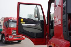 中国重汽 豪沃N7G重卡 460马力 6X4牵引车(ZZ4257V344JF1) 中国重汽 豪沃N7G重卡 460马力 6X4牵引车(ZZ4257V344JF1)