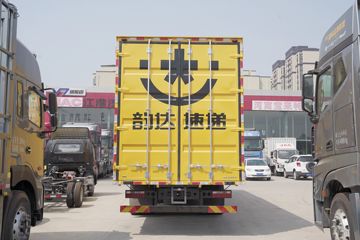 ���� �����A5L�п� 220���� 4X2 10����ʽ�ػ���(�ٱ�4.333)(HFC5181XXYP3K1A70S)ͼƬ