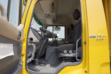 ���� �����A5L�п� 220���� 4X2 10����ʽ�ػ���(�ٱ�4.333)(HFC5181XXYP3K1A70S)ͼƬ