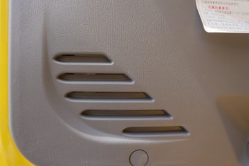 ���� �����A5L�п� 220���� 4X2 10����ʽ�ػ���(�ٱ�4.333)(HFC5181XXYP3K1A70S)ͼƬ