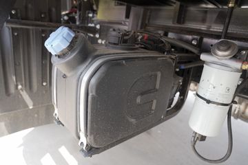 ���� �����A5L�п� 220���� 4X2 10����ʽ�ػ���(�ٱ�4.333)(HFC5181XXYP3K1A70S)ͼƬ