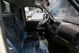 祥菱V2&nbsp;载货车驾驶室                                               图片