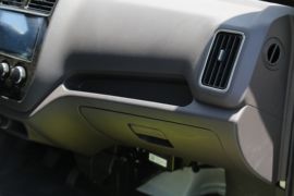 祥菱V2&nbsp;载货车驾驶室                                               图片