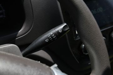 ���� ����V2 ������ 1.6L 105���� CNG 3.3�׵�����ʽ΢��(����)(BJ5030XXY5JC7-55)ͼƬ