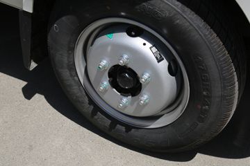 ���� ����V2 ������ 1.6L 105���� CNG 3.3�׵�����ʽ΢��(����)(BJ5030XXY5JC7-55)ͼƬ