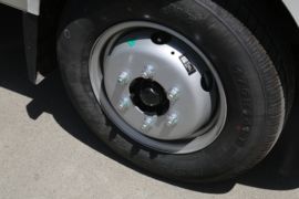 祥菱V2&nbsp;载货车底盘                                                图片