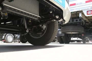 ���� ����V2 ������ 1.6L 105���� CNG 3.3�׵�����ʽ΢��(����)(BJ5030XXY5JC7-55)ͼƬ