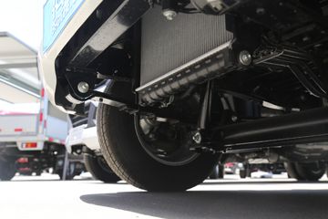 ���� ����V2 ������ 1.6L 105���� CNG 3.3�׵�����ʽ΢��(����)(BJ5030XXY5JC7-55)ͼƬ