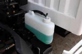 铃咖&nbsp;载货车底盘                                                图片