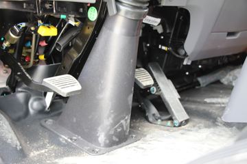 ʱ캽ES5 ţ 200 4X2 5.4ػ()(BJ1184VLPFK-11) ͼƬ