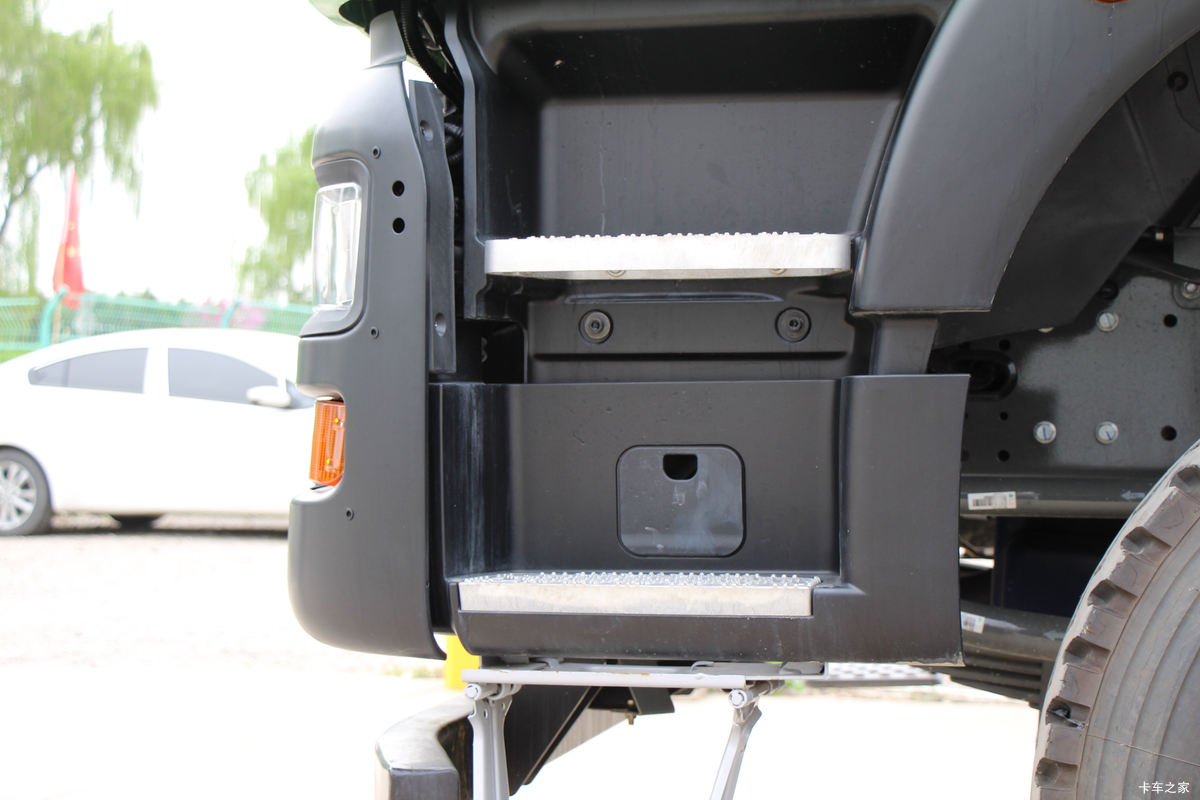 й HOWO TX7ؿ 460 8X4 6.5ж()(ZZ3317V326GF1)                                                