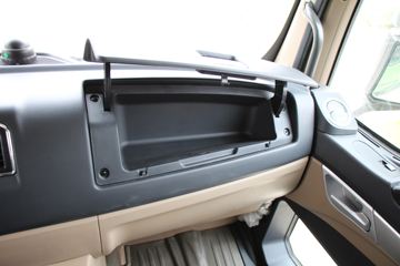 �й����� HOWO TX7�ؿ� 460���� 8X4 6.5����ж��(����)(ZZ3317V326GF1)ͼƬ