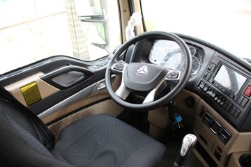 �й����� HOWO TX7�ؿ� 460���� 8X4 6.5����ж��(����)(ZZ3317V326GF1)ͼƬ