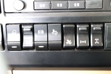 �й����� HOWO TX7�ؿ� 460���� 8X4 6.5����ж��(����)(ZZ3317V326GF1)ͼƬ