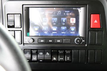 �й����� HOWO TX7�ؿ� 460���� 8X4 6.5����ж��(����)(ZZ3317V326GF1)ͼƬ