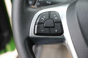 �й����� HOWO TX7�ؿ� 460���� 8X4 6.5����ж��(����)(ZZ3317V326GF1)ͼƬ