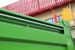 中国重汽 HOWO TX7重卡 460马力 8X4 6.5米自卸车(国六)(ZZ3317V326GF1)