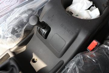 һ����� J6L�п� 220���� 4X2 6.8�ײ�դʽ�ػ���(����)(CA5180CCYP28K2L2E6A80)ͼƬ