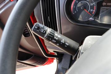 һ����� J6L�п� 220���� 4X2 6.8�ײ�դʽ�ػ���(����)(CA5180CCYP28K2L2E6A80)ͼƬ