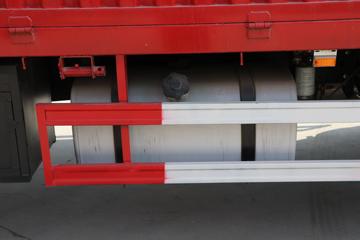 һ����� J6L�п� 220���� 4X2 6.8�ײ�դʽ�ػ���(����)(CA5180CCYP28K2L2E6A80)ͼƬ