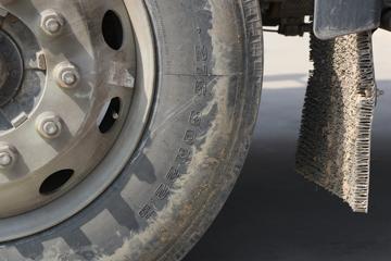 һ����� J6L�п� 220���� 4X2 6.8�ײ�դʽ�ػ���(����)(CA5180CCYP28K2L2E6A80)ͼƬ