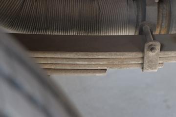 һ����� J6L�п� 220���� 4X2 6.8�ײ�դʽ�ػ���(����)(CA5180CCYP28K2L2E6A80)ͼƬ