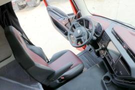 解放J6P&nbsp;载货车驾驶室                                               图片