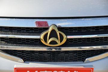 ������Խ �±�T3 1.6L 122���� ���� 3.01����س�(����)(SC5031XLCTMD6B1)ͼƬ