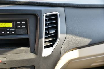 ������Խ �±�T3 1.6L 122���� ���� 3.01����س�(����)(SC5031XLCTMD6B1)ͼƬ