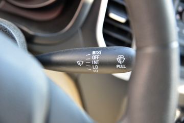 ������Խ �±�T3 1.6L 122���� ���� 3.01����س�(����)(SC5031XLCTMD6B1)ͼƬ