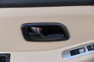 ������Խ �±�T3 1.6L 122���� ���� 3.01����س�(����)(SC5031XLCTMD6B1)ͼƬ