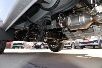 ������Խ �±�T3 1.6L 122���� ���� 3.01����س�(����)(SC5031XLCTMD6B1)ͼƬ