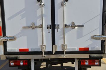 ������Խ �±�T3 1.6L 122���� ���� 3.01����س�(����)(SC5031XLCTMD6B1)ͼƬ