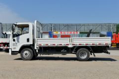 陕汽轻卡 德龙K3000 120马力 4.18米单排栏板轻卡(国六)(YTQ1041KH331)