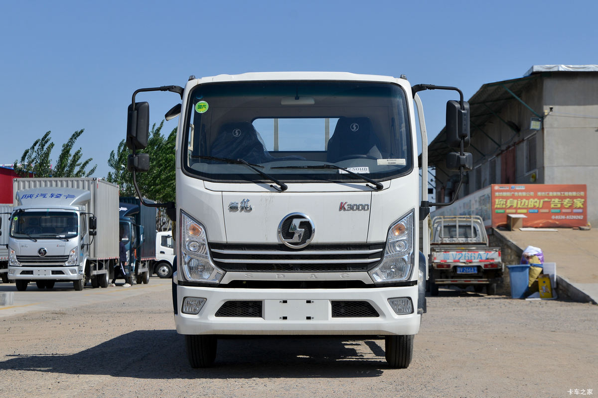 陕汽轻卡 德龙K3000 150马力 4.18米单排厢式轻卡(国六)(4.33速比)