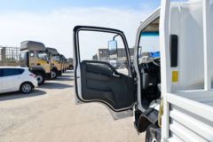 陕汽轻卡 德龙K3000 120马力 4.18米单排栏板轻卡(国六)(YTQ1041KH331)