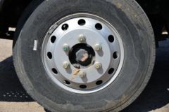 陕汽轻卡 德龙K3000 120马力 4.18米单排栏板轻卡(国六)(YTQ1041KH331)