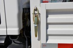 陕汽轻卡 德龙K3000 120马力 4.18米单排栏板轻卡(国六)(YTQ1041KH331)