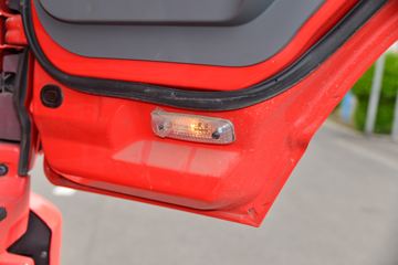 ���� ����˹Q9 220���� 4X2 5.95�ײ�դʽ�ػ���(HFC5181CCYB80K1D4S)ͼƬ